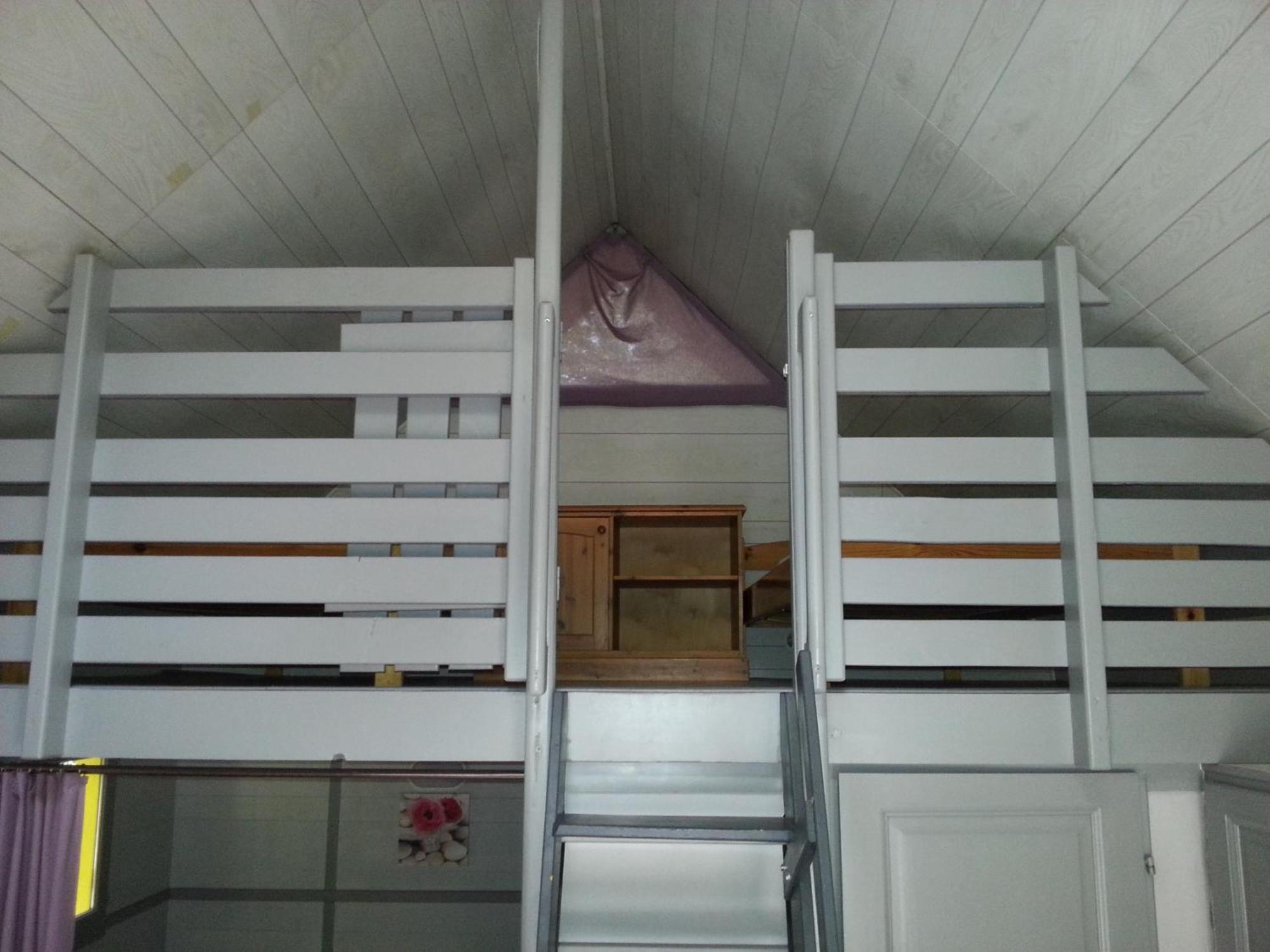 Camping Paradis Bellerive Montfrin Cameră foto
